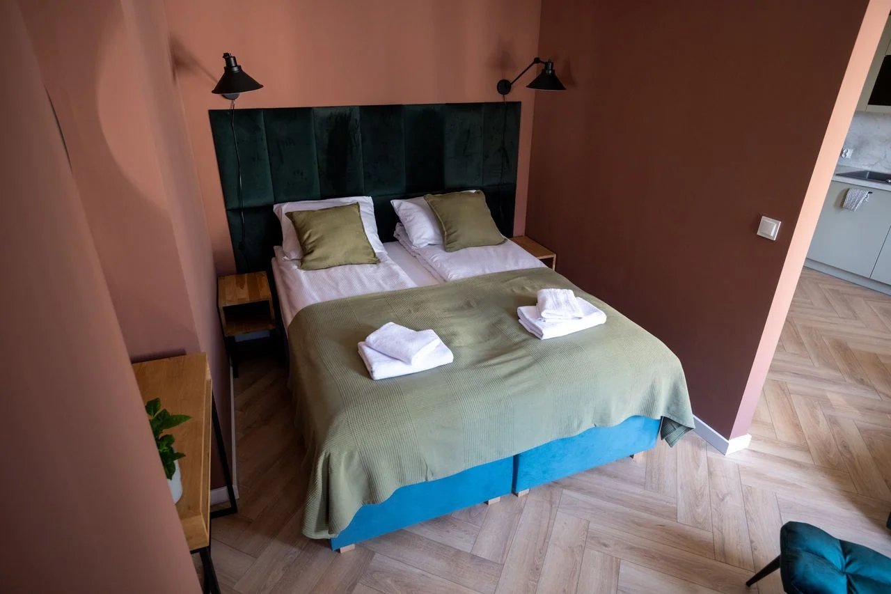 Apartament typu Studio z tarasem – Apartamenty Dřevný Kocúr, Stary Rynek 75 w Poznaniu